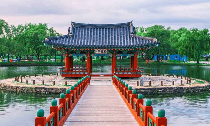 宮南池